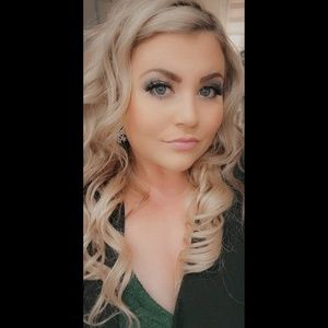 Meet your Posher, Erryn